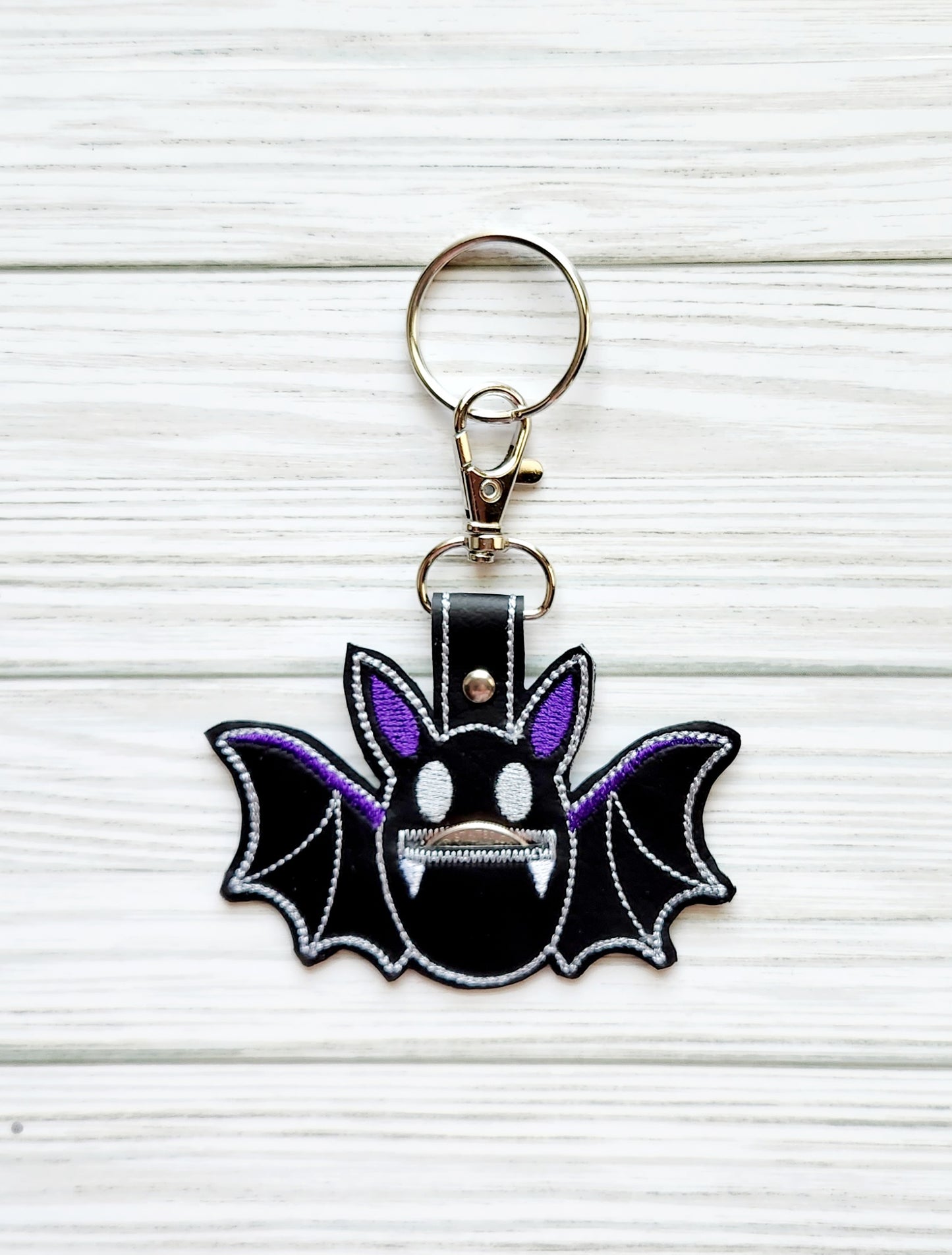 Black Bat Quarter Holder Keychain