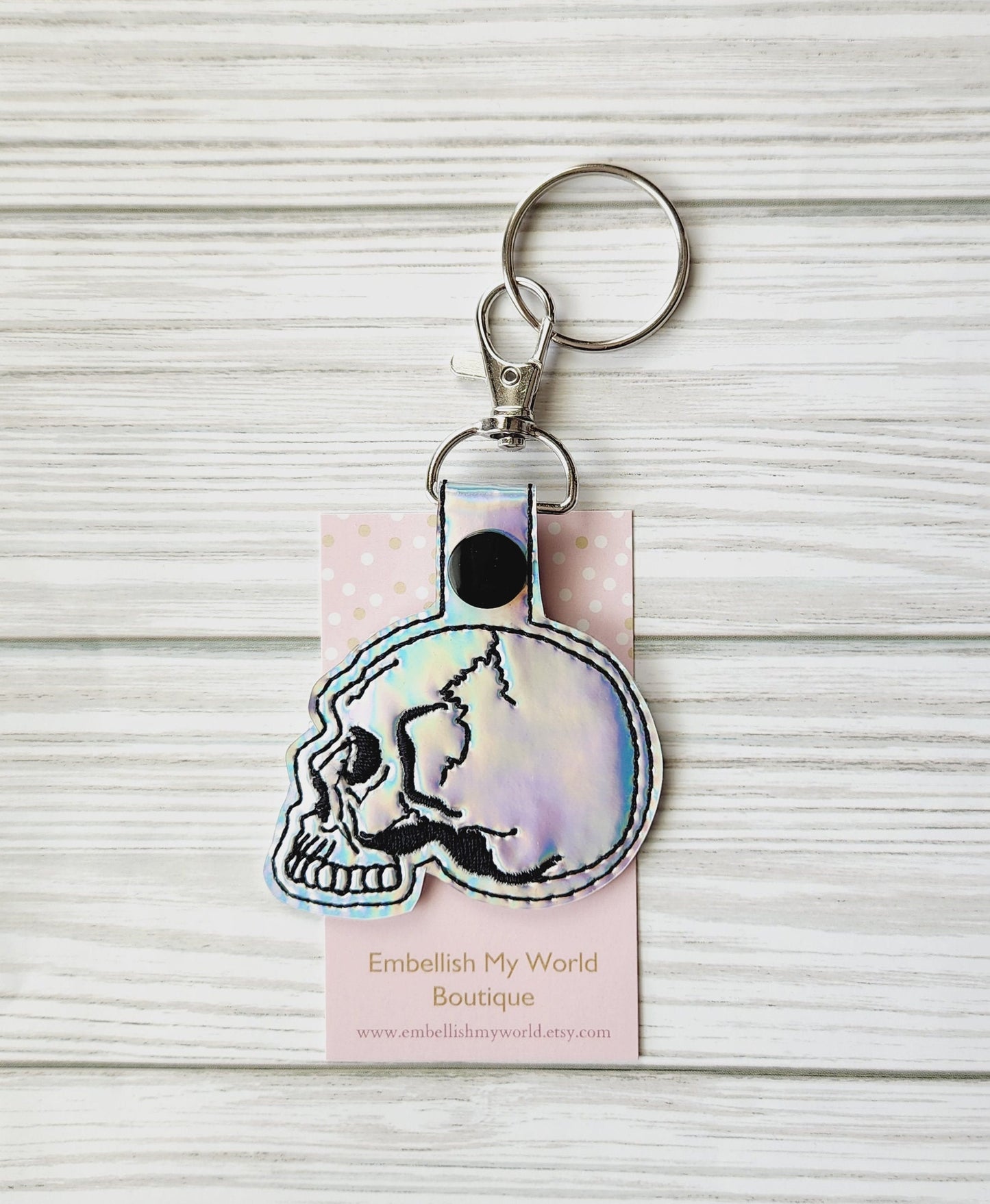 Skull Keychain/Purse Charm/Bag Tag/Backpack tag/lunchbox tag/lunch bag tag/Nurse gift/Medical student/Doctor gift/Anatomical Skull/Halloween